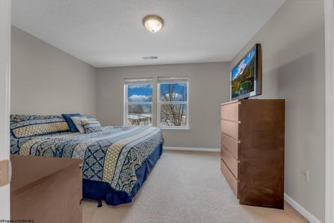 112 Woodside Drive Morgantown WV 26508