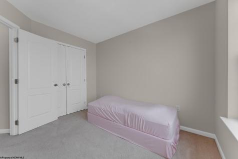 112 Woodside Drive Morgantown WV 26508