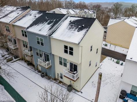 112 Woodside Drive Morgantown WV 26508