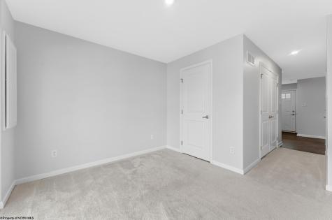 61 Hewstone Court Morgantown WV 26501