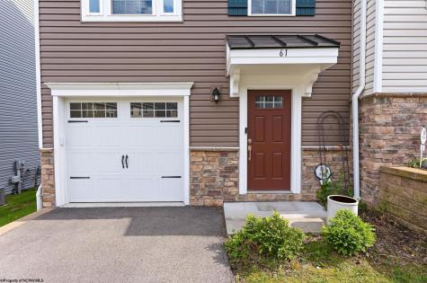 61 Hewstone Court Morgantown WV 26501