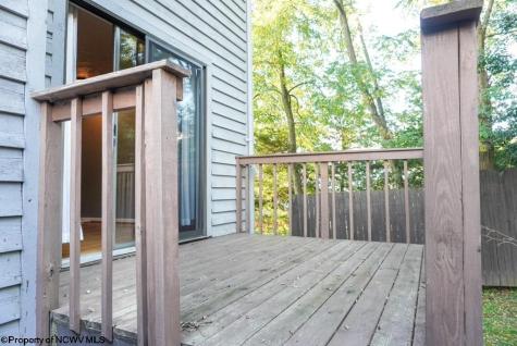 204 Cedarstone Drive Morgantown WV 26505