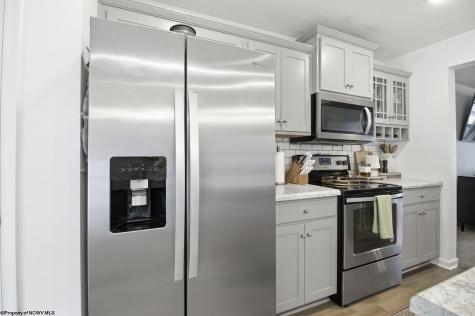205 Queensbury Court Fairmont WV 26554