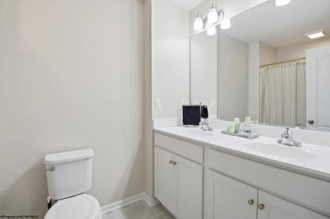 205 Queensbury Court Fairmont WV 26554