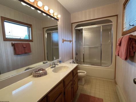 42 Deerfield Circle Davis WV 26260