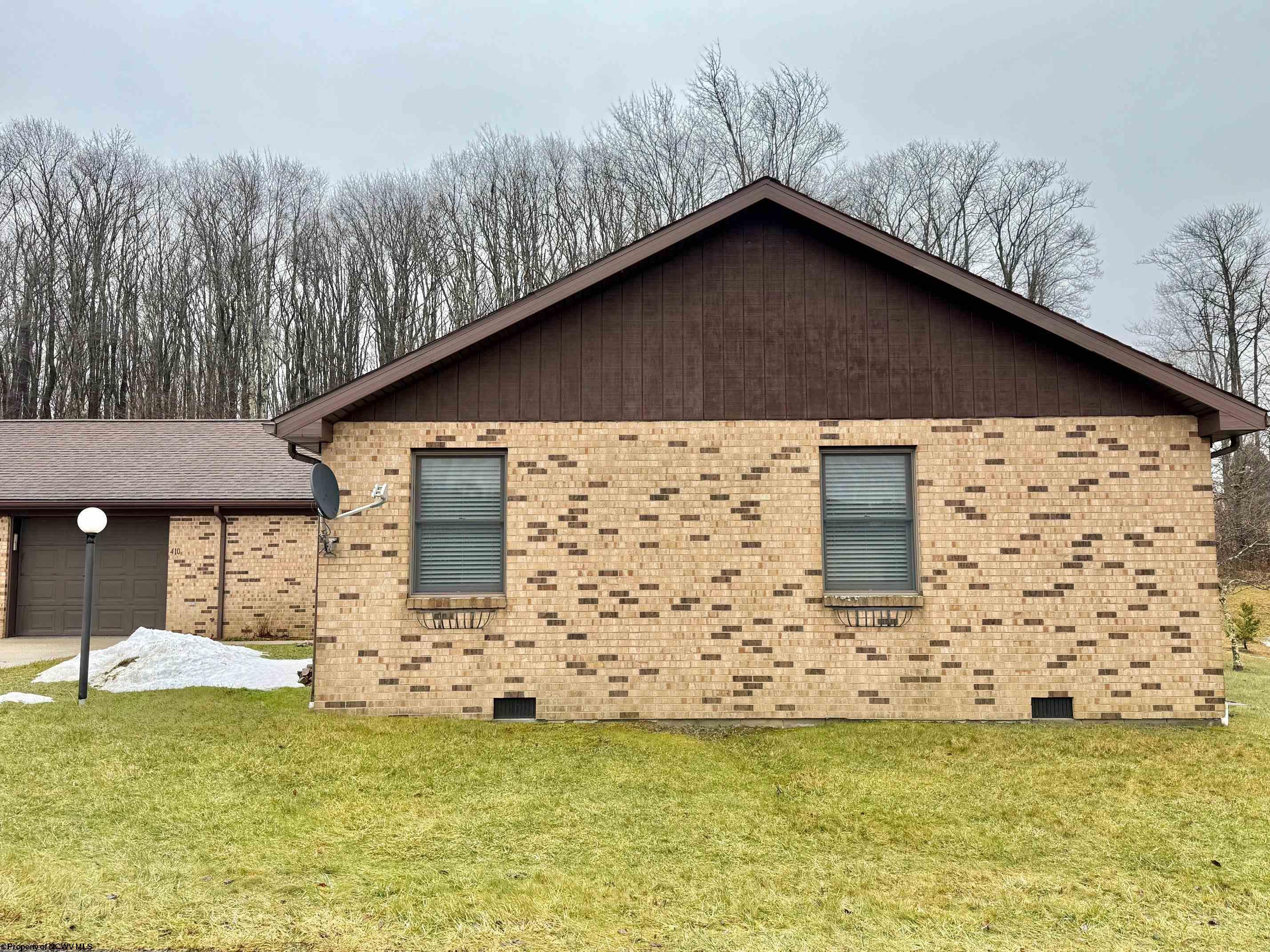 410 Pineview Drive Thomas WV 26292-8018