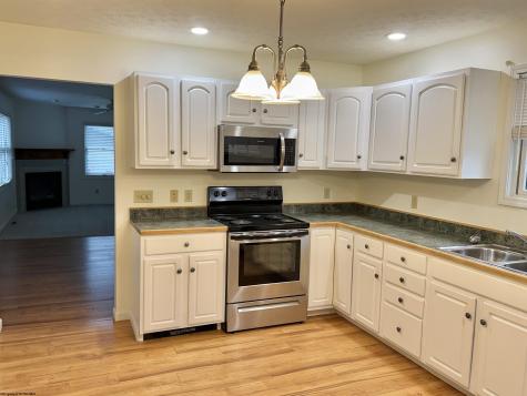 410 Pineview Drive Thomas WV 26292-8018