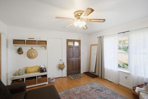 84 Pinewood Lane Clarksburg WV 26301