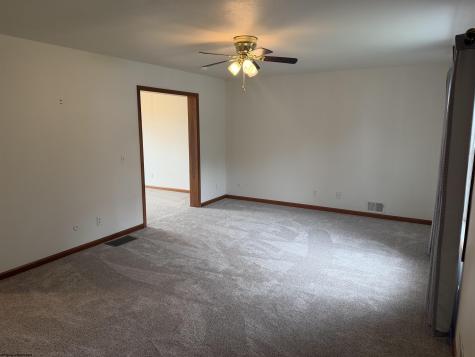 8 Riddle Court Morgantown WV 26505