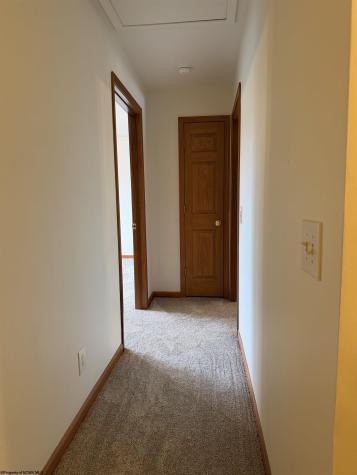 8 Riddle Court Morgantown WV 26505