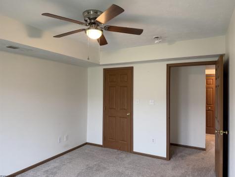 8 Riddle Court Morgantown WV 26505
