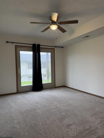8 Riddle Court Morgantown WV 26505