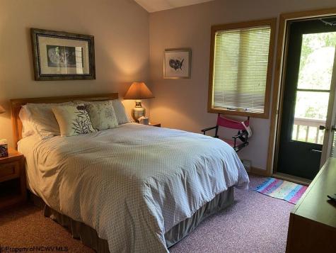 431 Deerfield Circle Davis WV 26260-0000