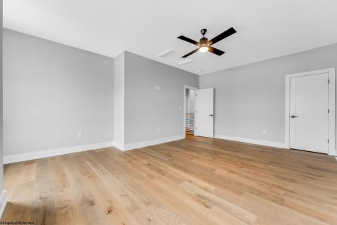 1647 Van Voorhis Road Morgantown WV 26508
