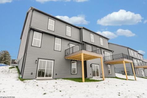 1647 Van Voorhis Road Morgantown WV 26508