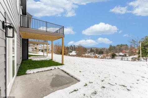 1647 Van Voorhis Road Morgantown WV 26508
