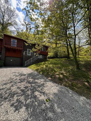 1046 White Avenue Morgantown WV 26505