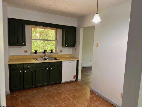 1046 White Avenue Morgantown WV 26505