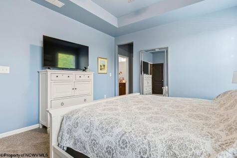 80 Bedford Court Bridgeport WV 26330