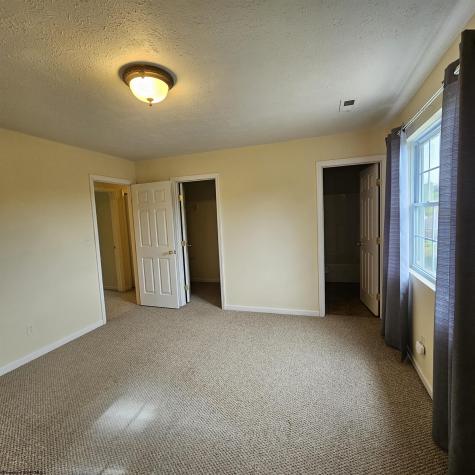 92 Clear Spring Drive Morgantown WV 26508