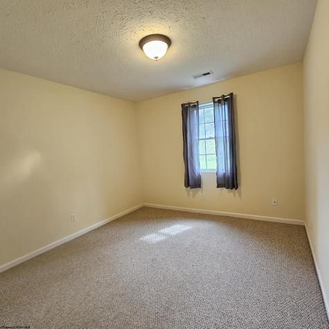 92 Clear Spring Drive Morgantown WV 26508