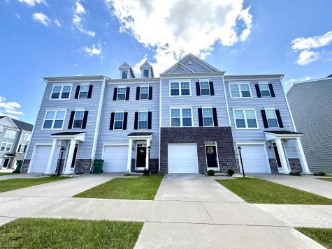 24 Dover Court Bridgeport WV 26330