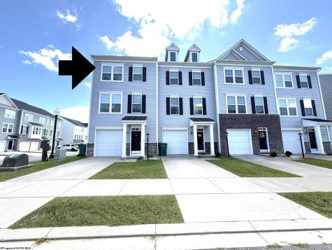 24 Dover Court Bridgeport WV 26330