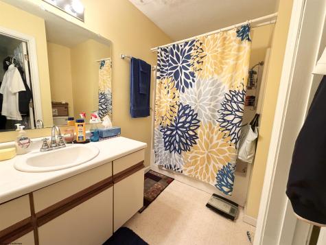38 Cliffside Drive Morgantown WV 26501