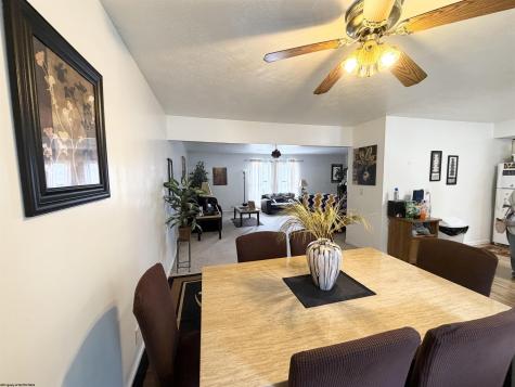 38 Cliffside Drive Morgantown WV 26501