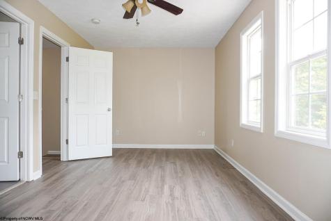 5 Tall Grass Lane Morgantown WV 26505