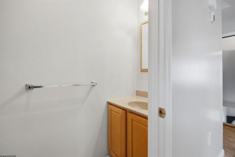 4 Pineview Place Morgantown WV 26505