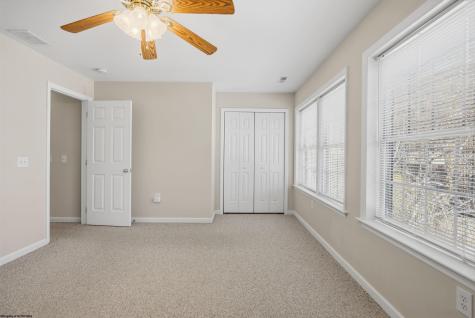 4 Pineview Place Morgantown WV 26505