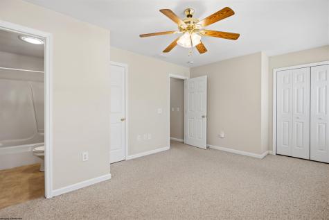 4 Pineview Place Morgantown WV 26505