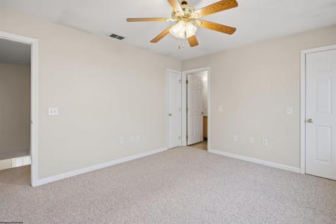 4 Pineview Place Morgantown WV 26505