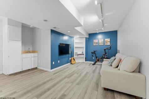 201 Morgan Drive Morgantown WV 26505