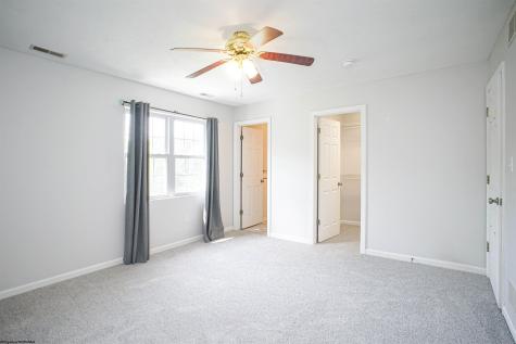 12 Clear Spring Drive Morgantown WV 26508