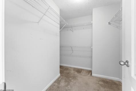 3907 Sun Way Morgantown WV 26505
