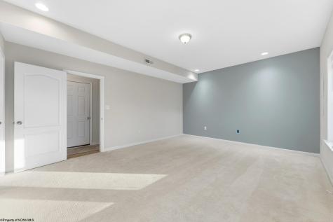 3907 Sun Way Morgantown WV 26505