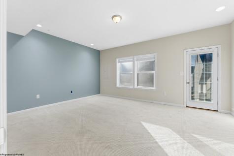 3907 Sun Way Morgantown WV 26505