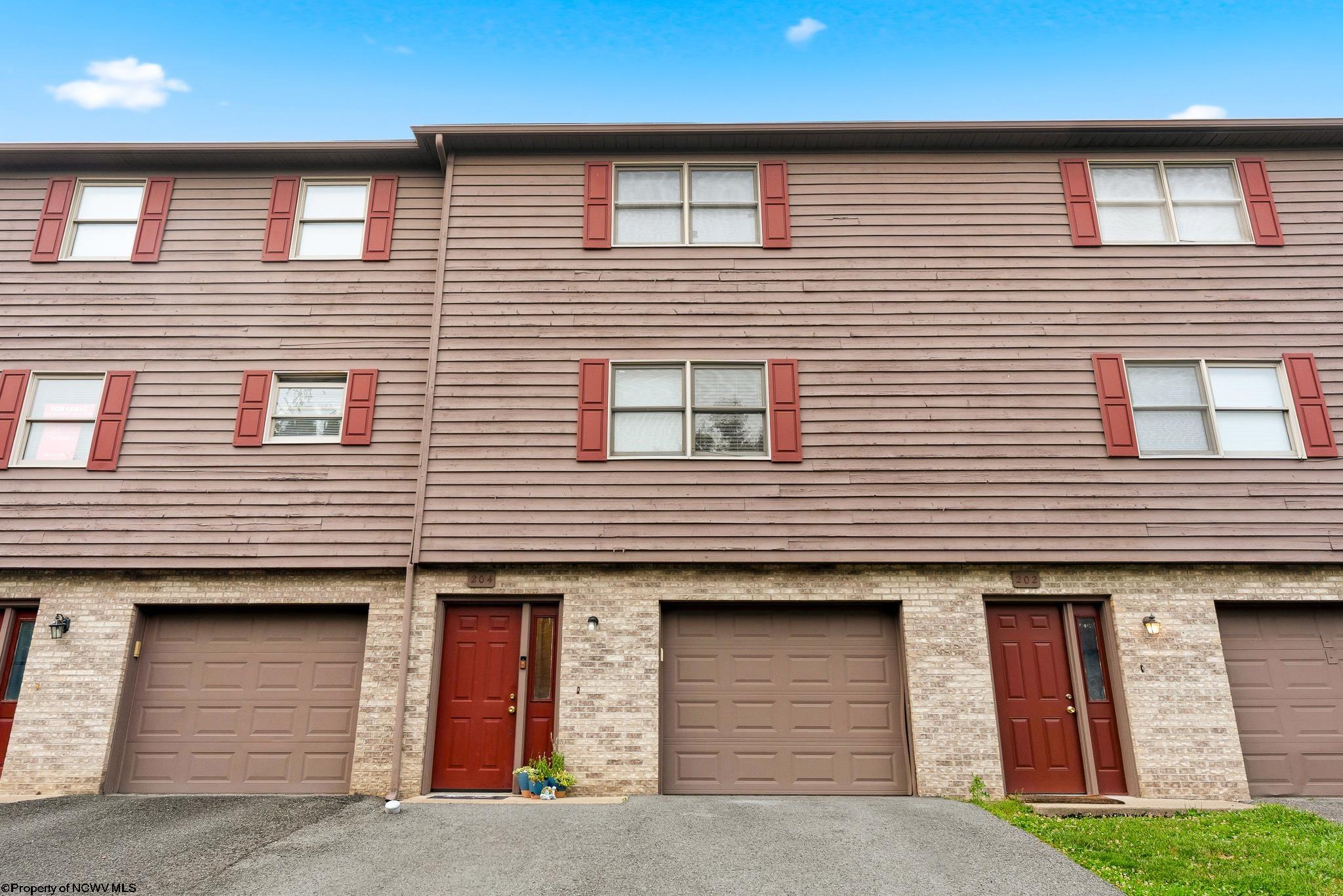 204 Stonegate Circle Morgantown WV 26505
