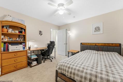 204 Stonegate Circle Morgantown WV 26505