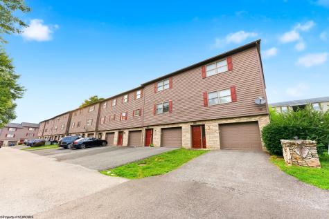 204 Stonegate Circle Morgantown WV 26505