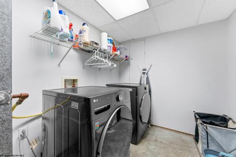 204 Stonegate Circle Morgantown WV 26505
