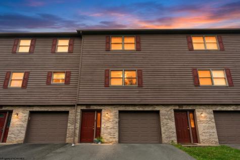 204 Stonegate Circle Morgantown WV 26505