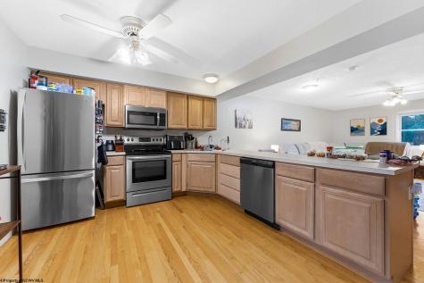 204 Stonegate Circle Morgantown WV 26505