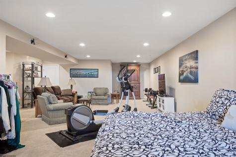 126 Falling Water Lane Morgantown WV 26508