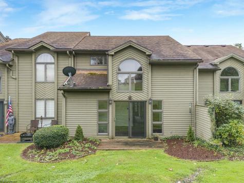 1026 Greystone Circle Morgantown WV 26508