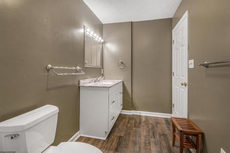 1026 Greystone Circle Morgantown WV 26508