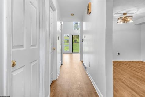 1026 Greystone Circle Morgantown WV 26508