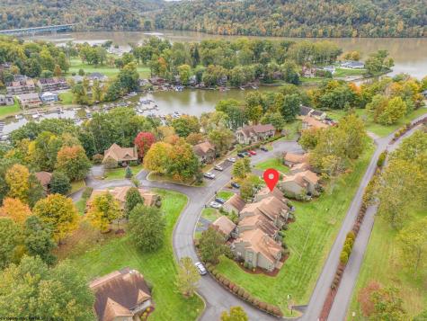 1026 Greystone Circle Morgantown WV 26508